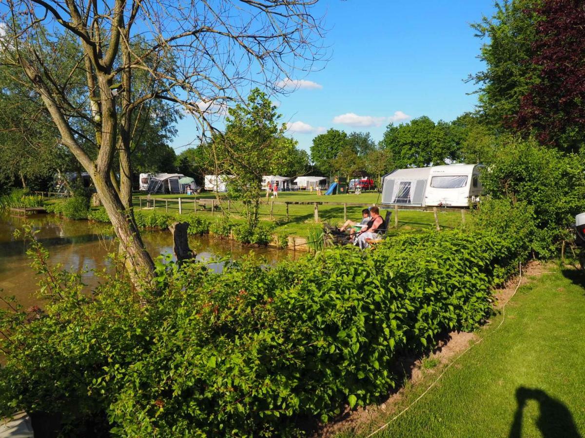 Chalet - Camping 'T Dekske Wintelre Kültér fotó
